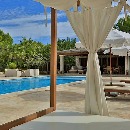 Intermezzo, Stunning Modern Family-friendly Finca Villa *