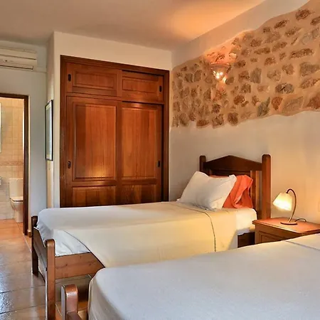Intermezzo, Stunning Modern Family-friendly Finca * Santa Eularia des Riu