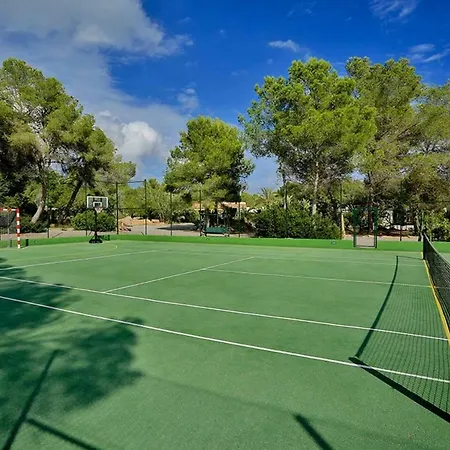 Intermezzo, Stunning Modern Family-friendly Finca * Santa Eularia des Riu